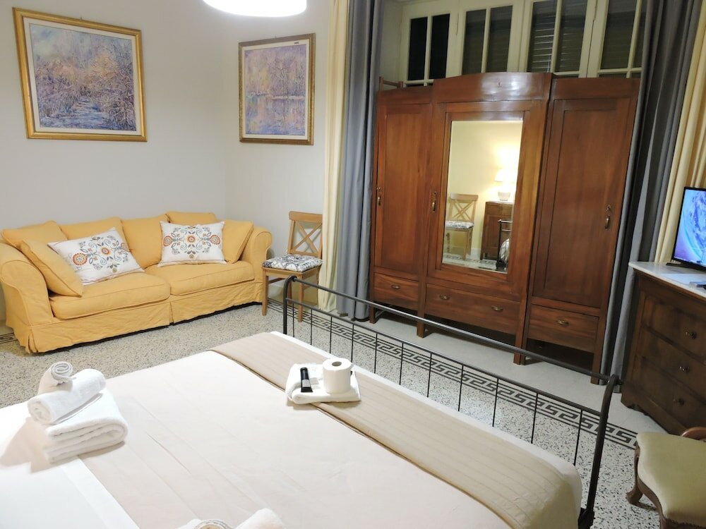 Фото La Gioiosa B&b