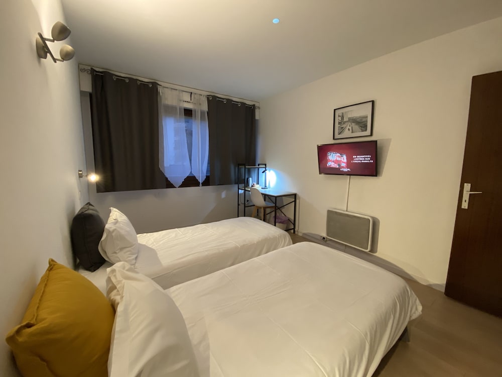 Фото Savoie Hôtel