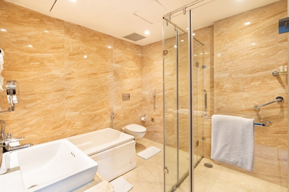 Фото Soaltee Westend Premier