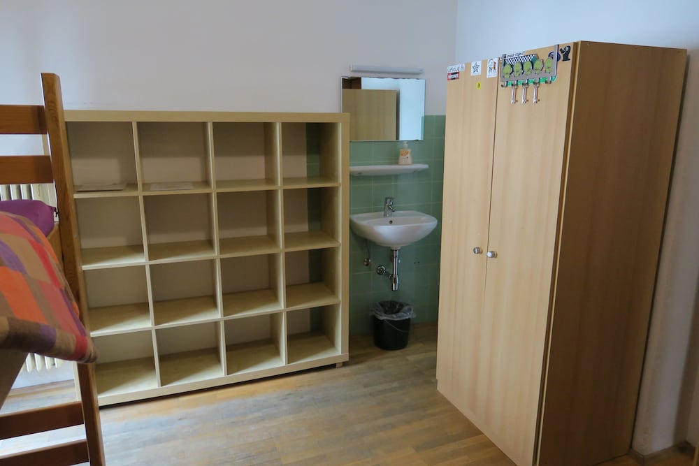 Фото SnowBunnys BackPackers Hostel