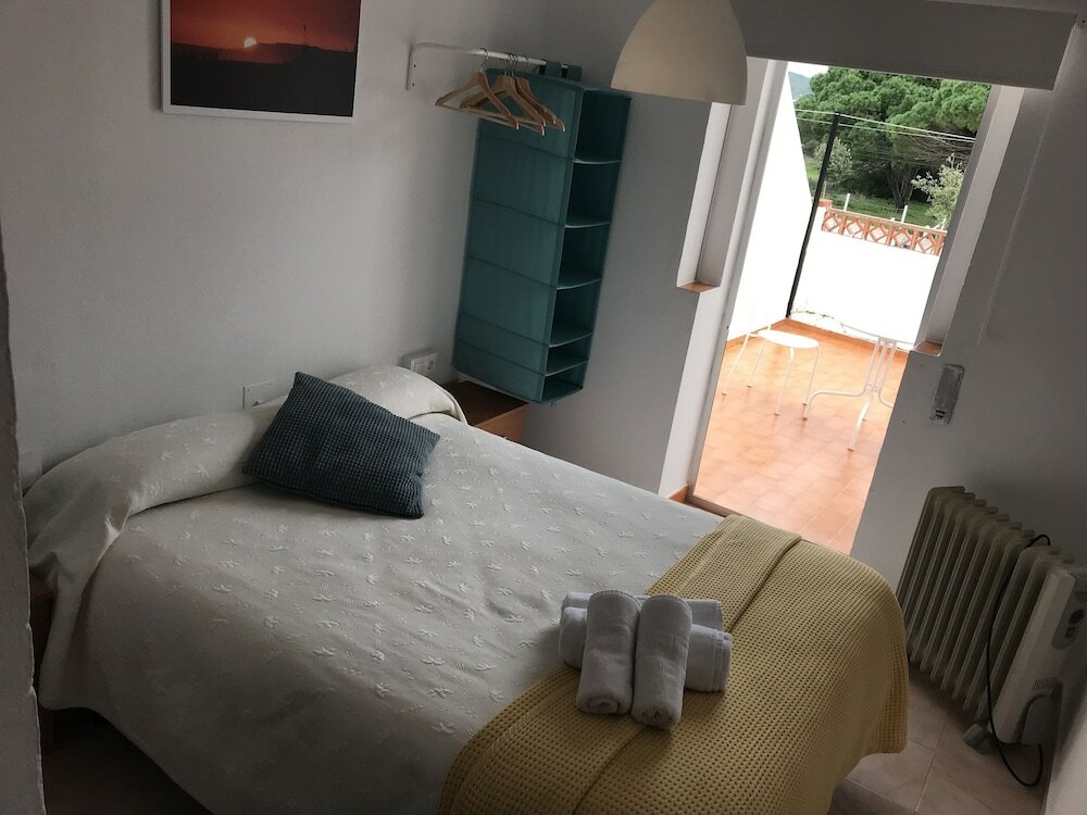 Фото Hostal Restaurante Tarín