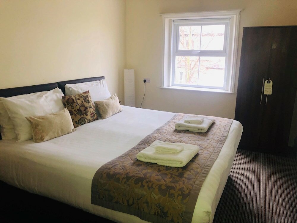 Фото The New Brighton Hotel