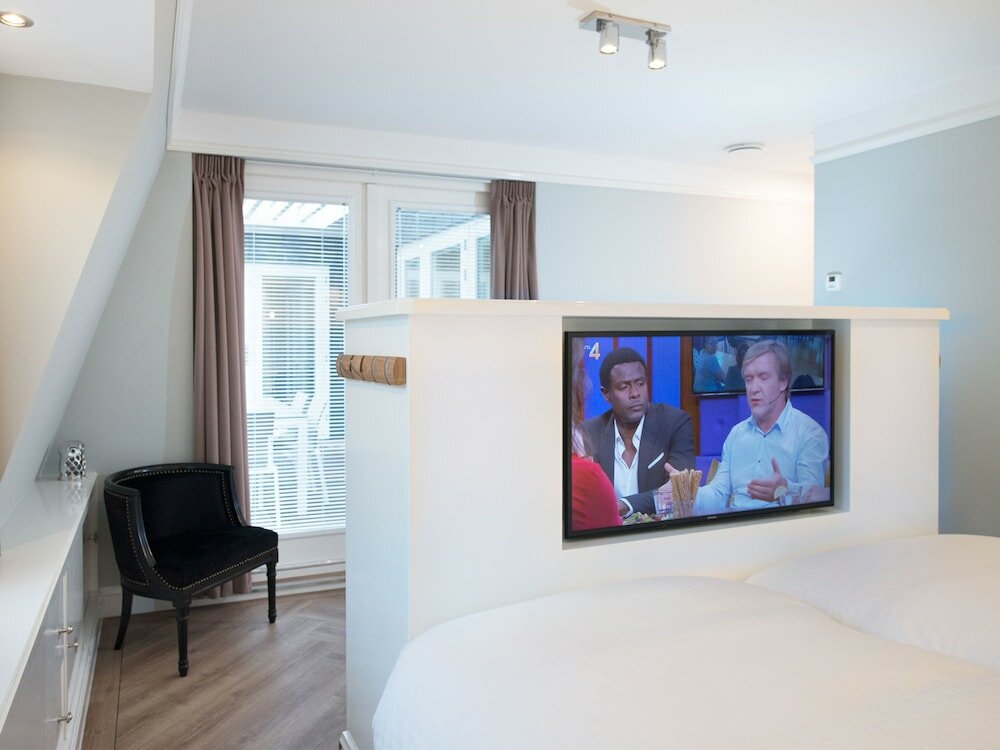 Фото BizStay Park Central Executive