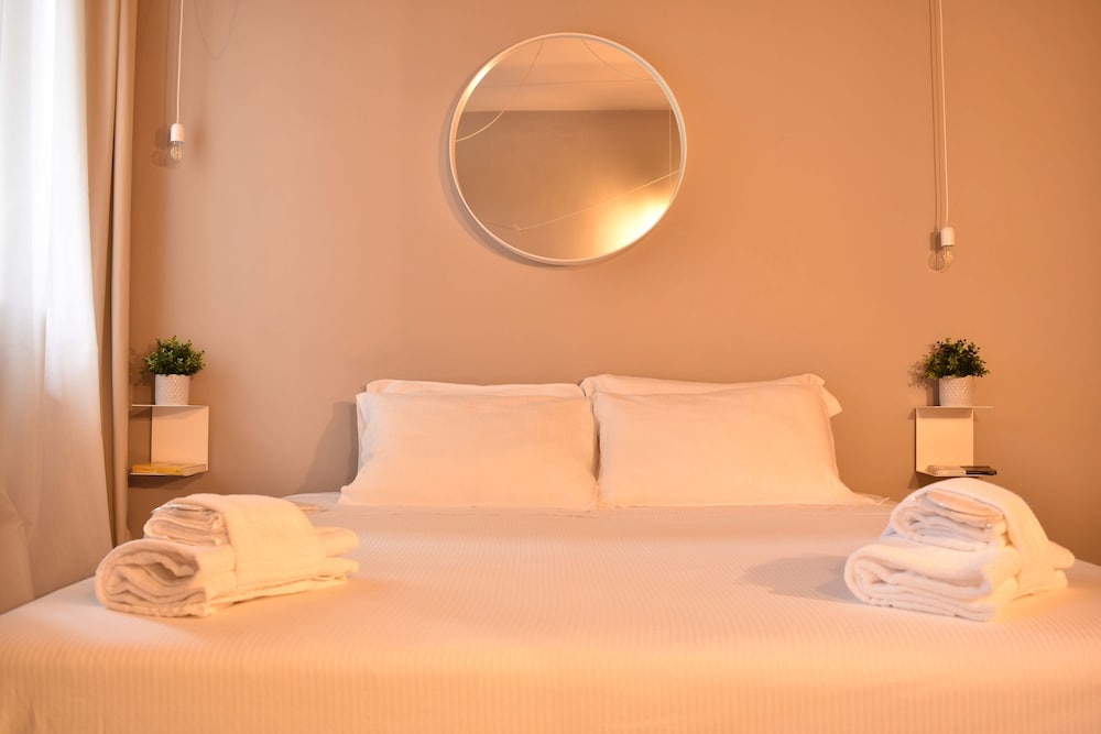 Фото Om Plus Santa Giustina