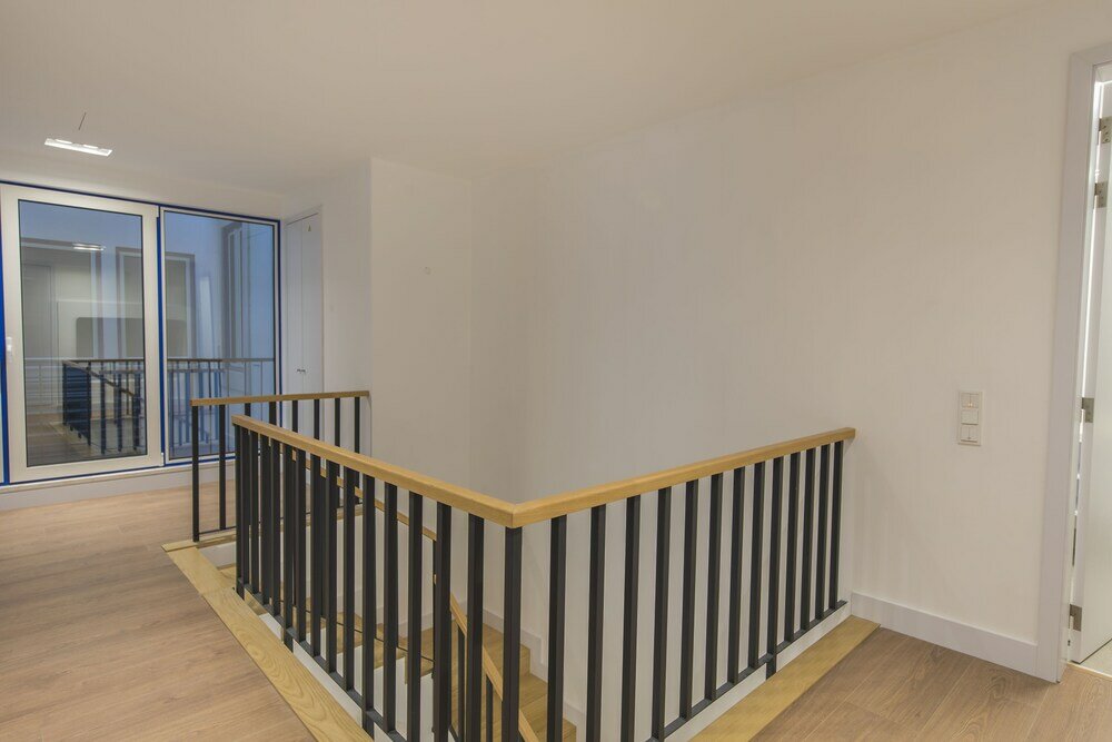 Фото High Ceiling Duplex Apt Cais do Sodre