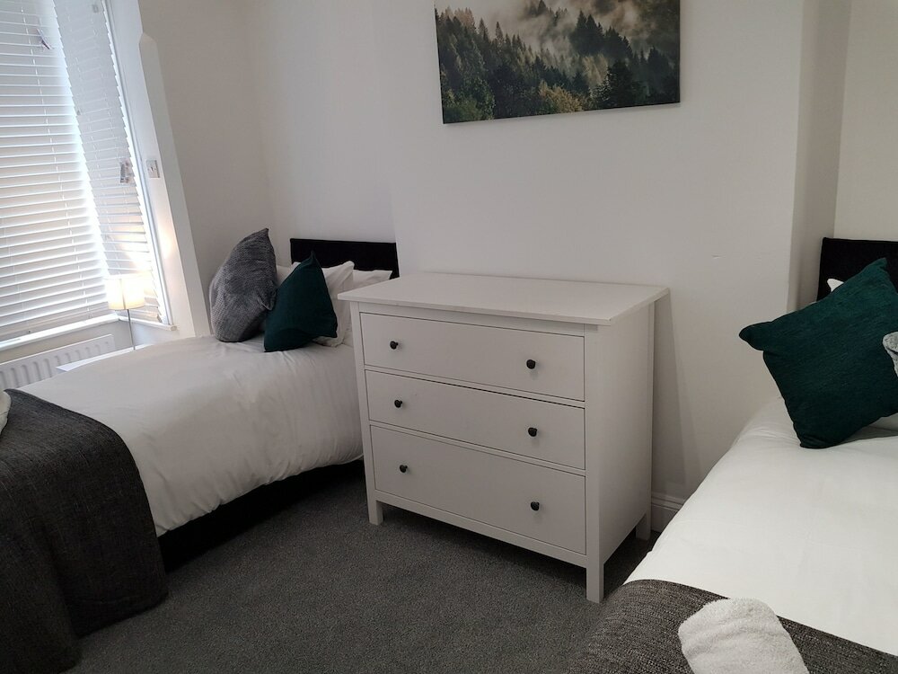 Фото Chiltern Apartment