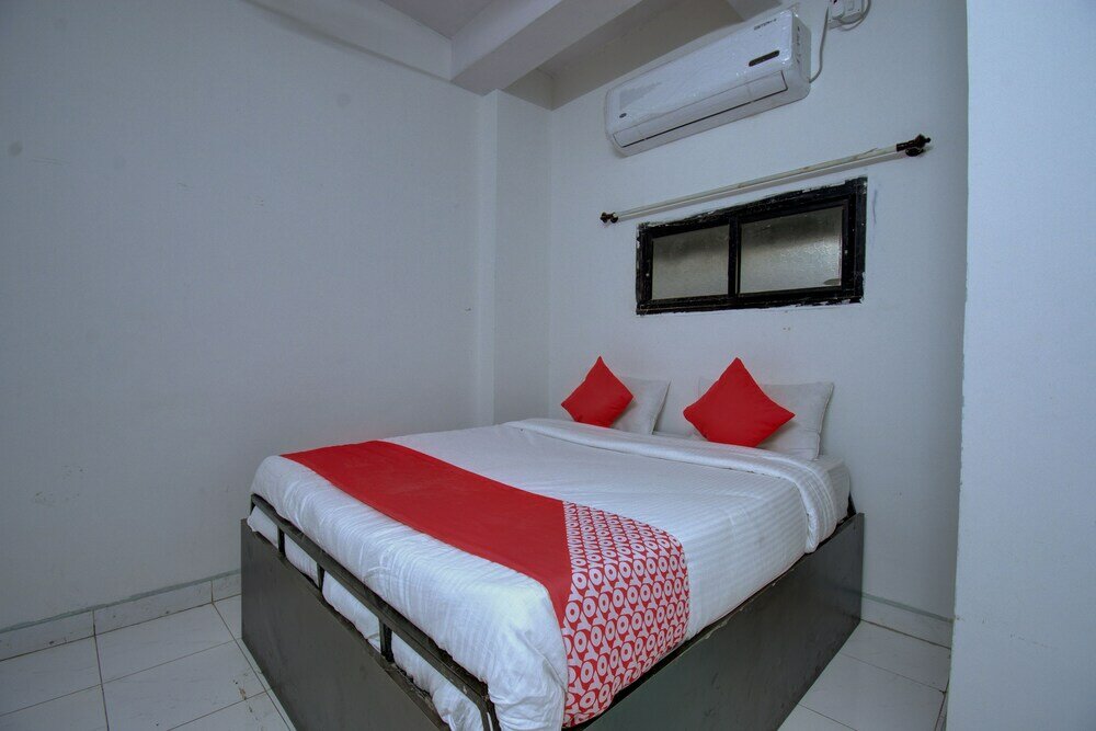 Фото Oyo 19830 Hotel Lucky Star