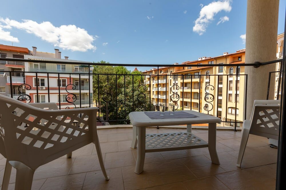 Фото Beach Family Apartment