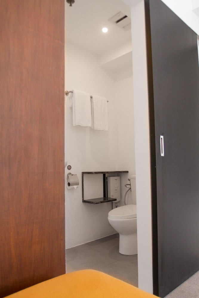 Фото Gomez House