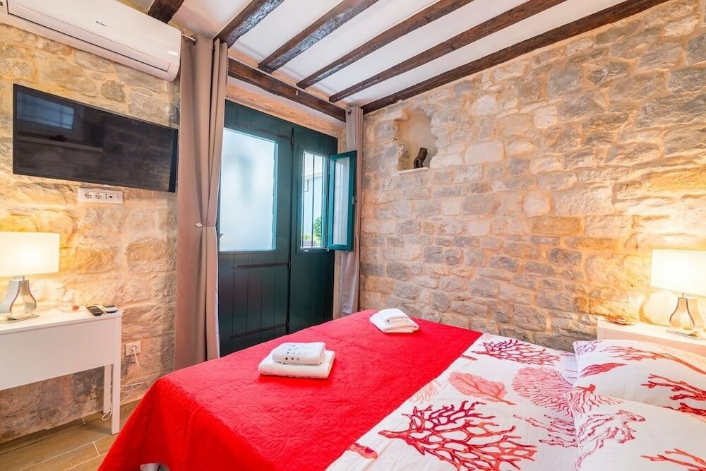 Фото Apartments & Rooms Dujam