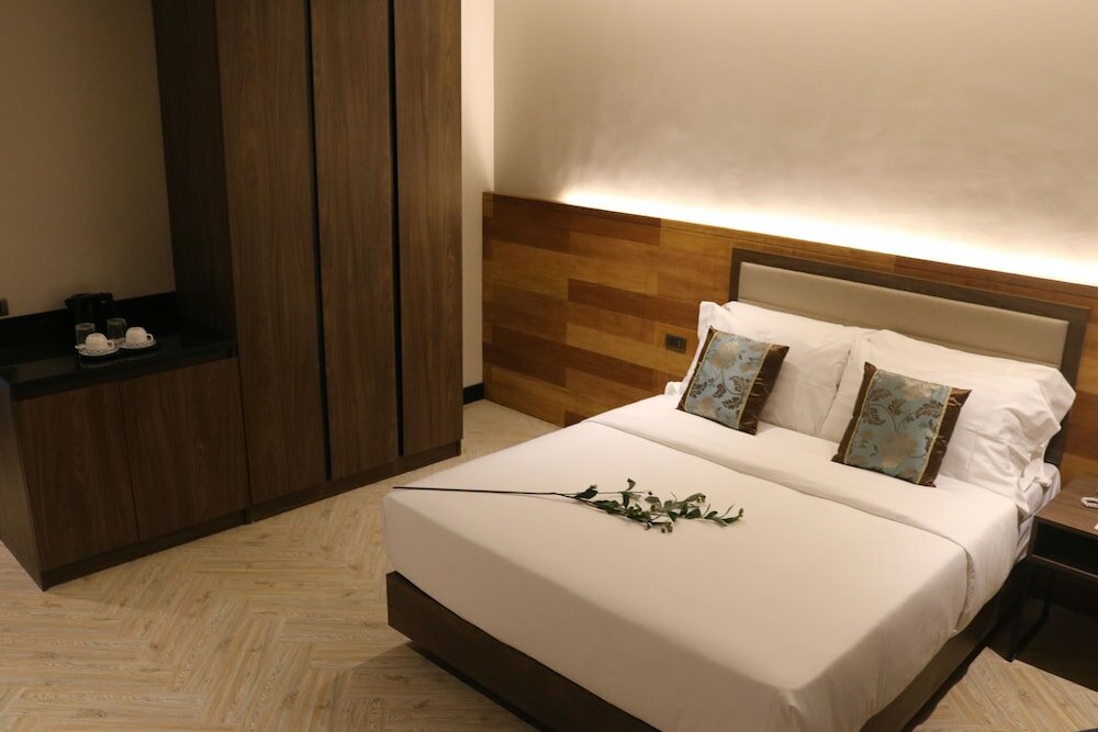 Фото Acacia Hotel Bacolod