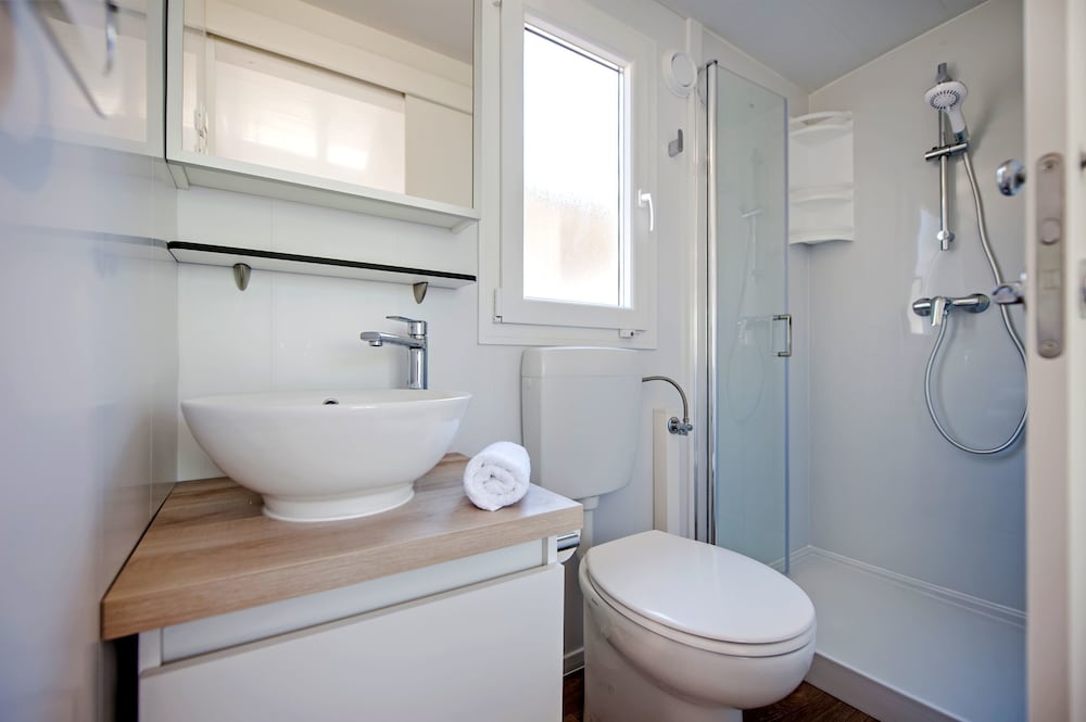 Фото Mediteran kamp Mobile Homes in Camping Puntica