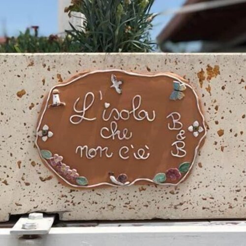 Гостиница B&b L'isola che non c'è в Удженто