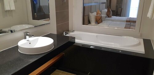 Гостиница Duc Huy Grand Hotel & SPA в Лаокае