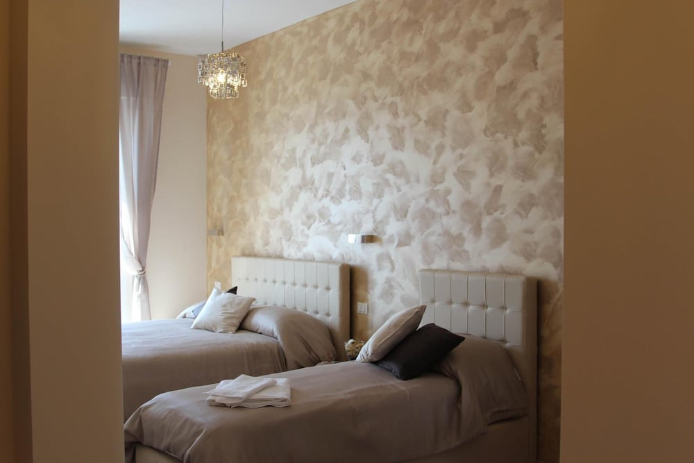 Фото Windows on Rome