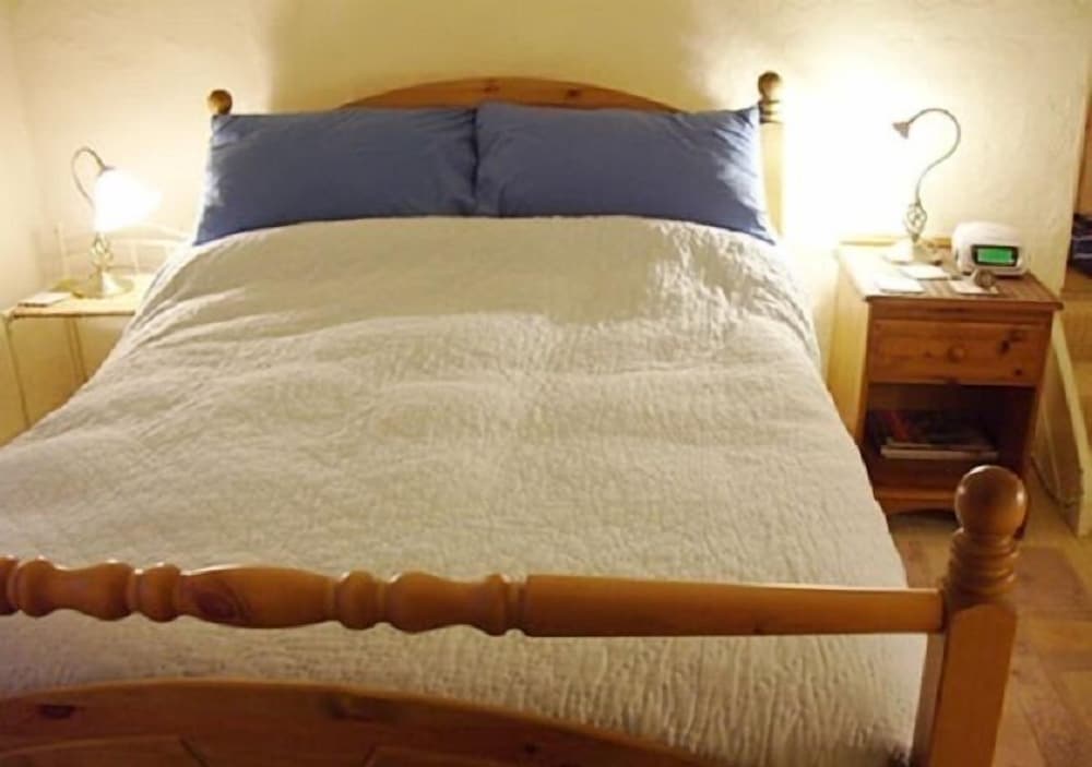 Фото Vine Cottage - B&b