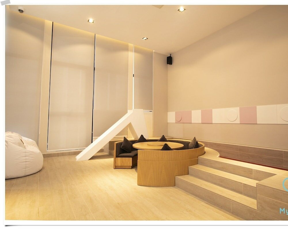 Фото Expressionz Professional Suites by Kl101