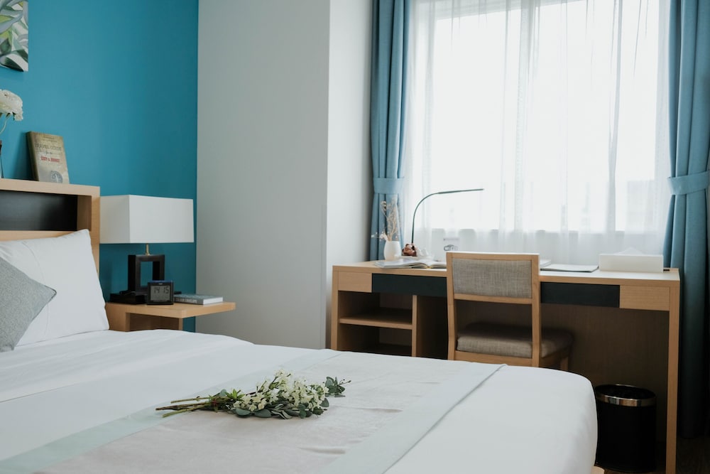 Фото Roygent Parks Hanoi