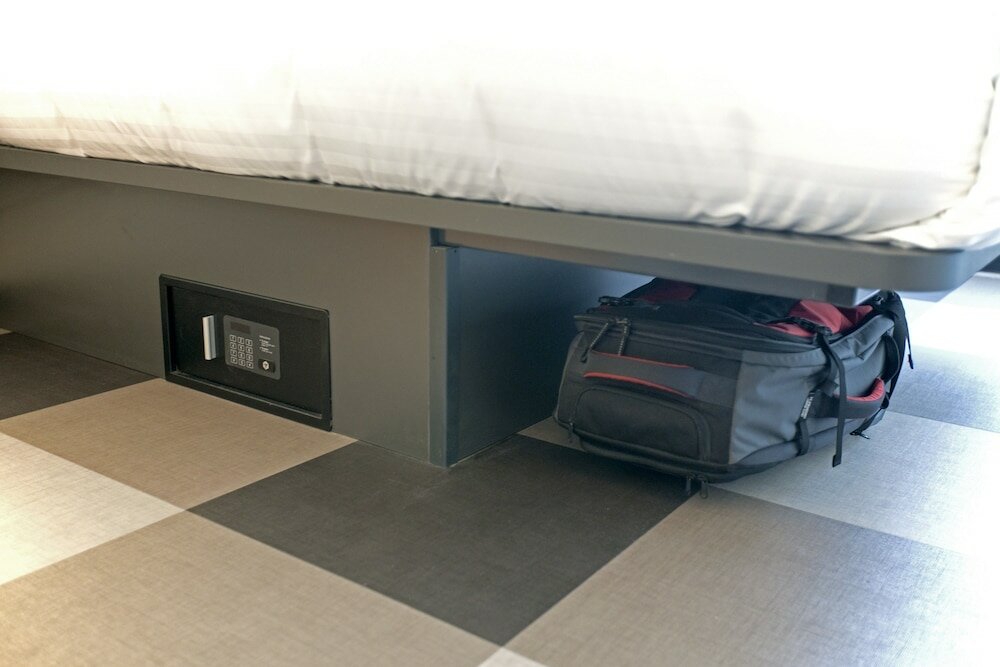 Фото Maxhotel Amsterdam Airport Schiphol