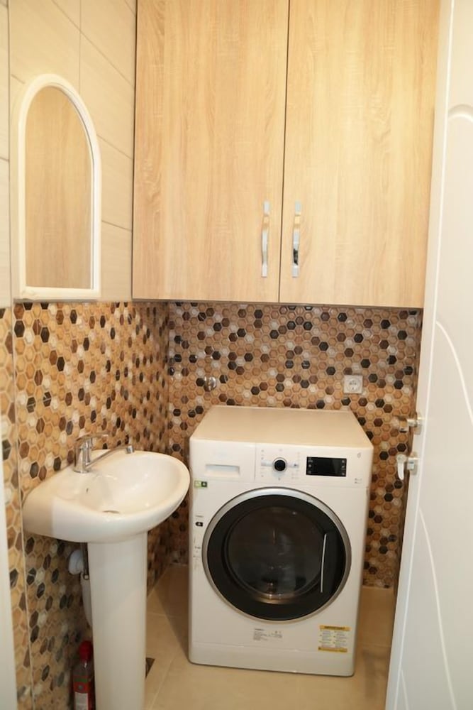 Фото Mimi Lux Apartments