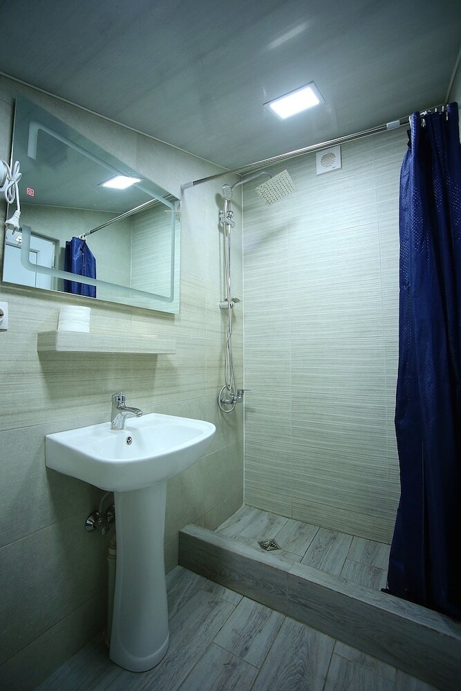 Фото Meridian Kutaisi