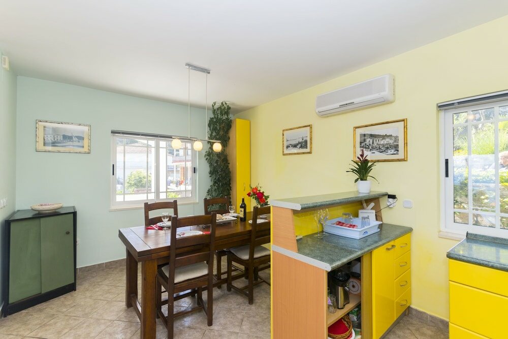 Фото Apartments and Room Caric