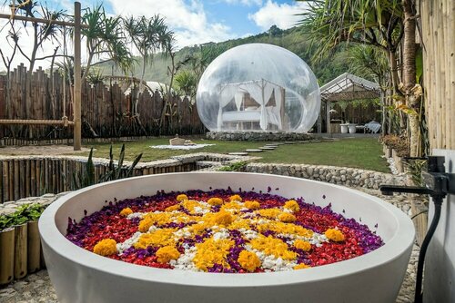 Гостиница Bubble Hotel Bali Nyang Nyang - Glamping