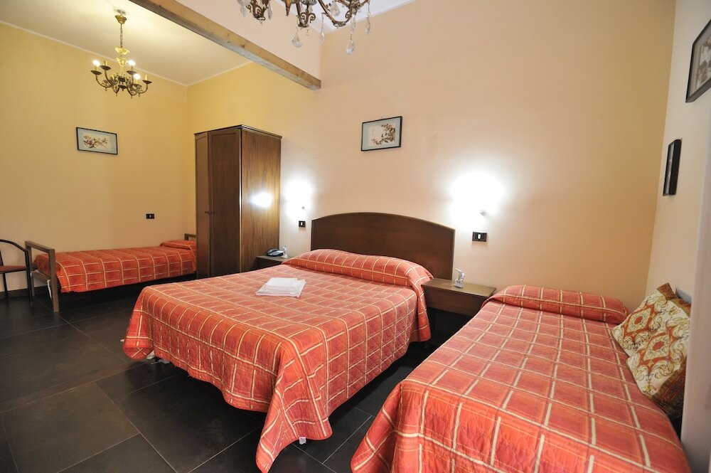 Фото Hotel Piccolo di Corduneanu Aurora