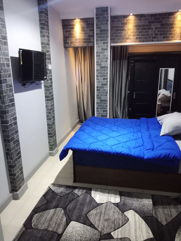 Фото Castle Hostel