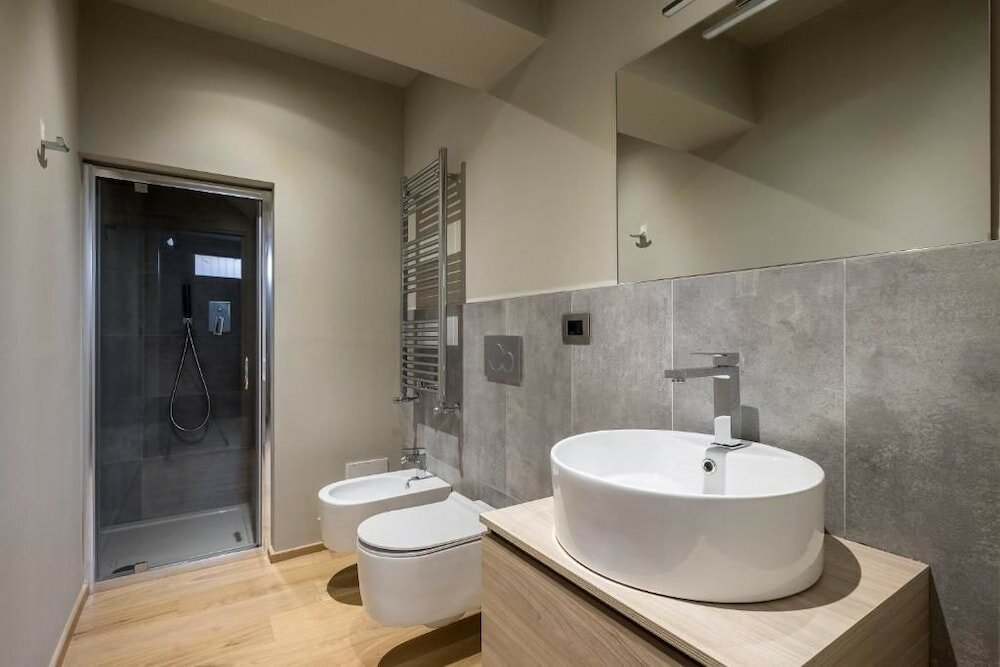 Фото Sant'orsola Suites Apartments