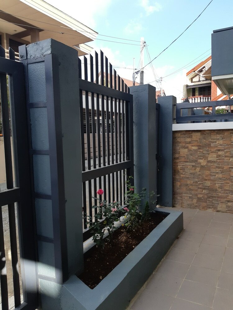 Фото Restful 3br Hillside Duplex