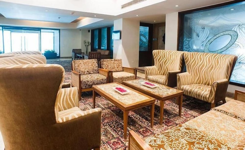 Фото Hotel Hive Panipat