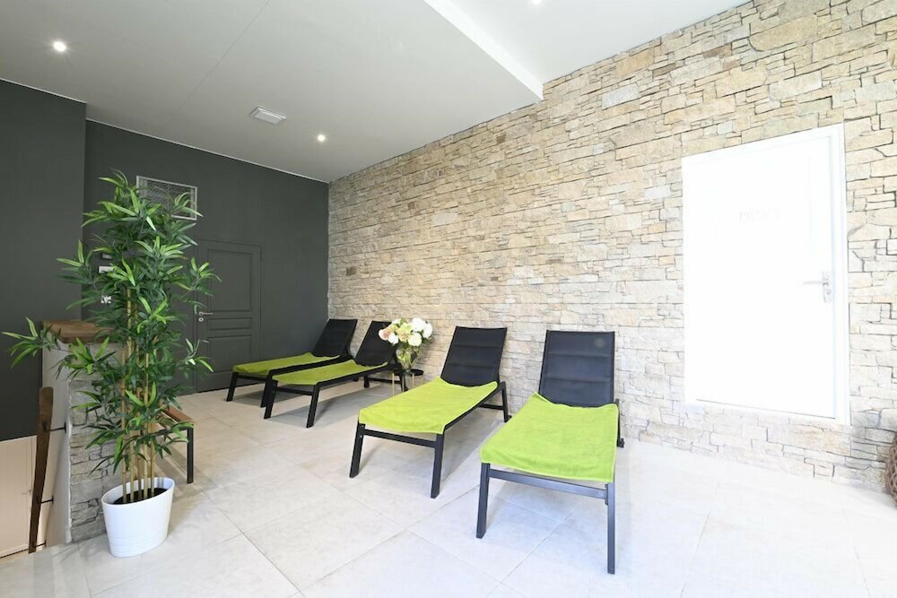 Фото Manoir de l'Eveche