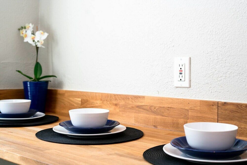 Фото The Traveler's Corner Located on Larimer Street