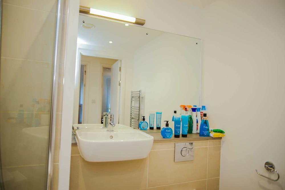 Фото Executive 2 Bed Apartment