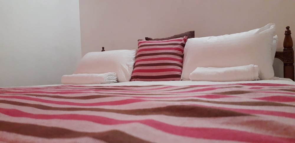 Фото Villa Subuthi