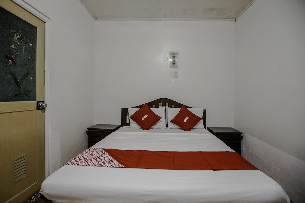 Фото Oyo 741 Sierra Travellers Inns