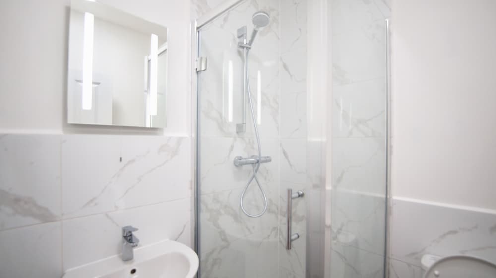 Фото Ifield Road