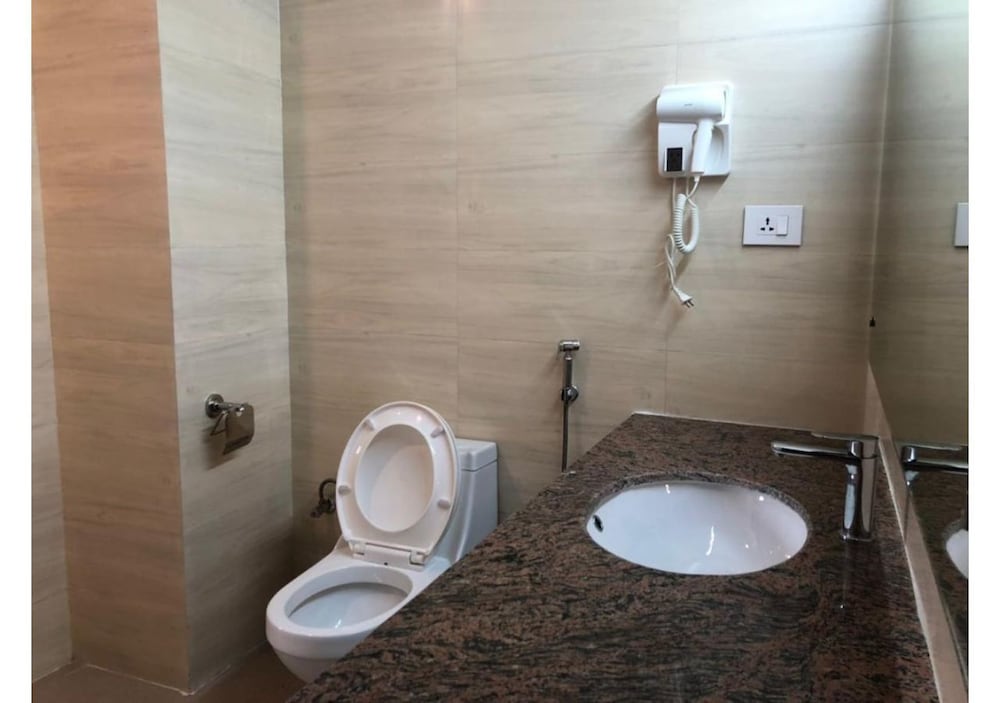 Фото Hotel Lhayul