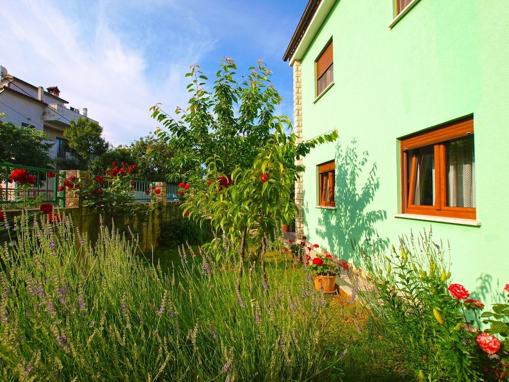 Фото Apartment 390