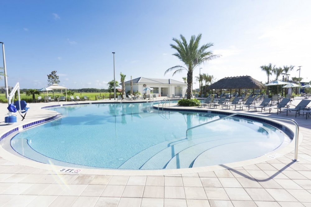 Фото Amazing Townhome with private pool Sl3054