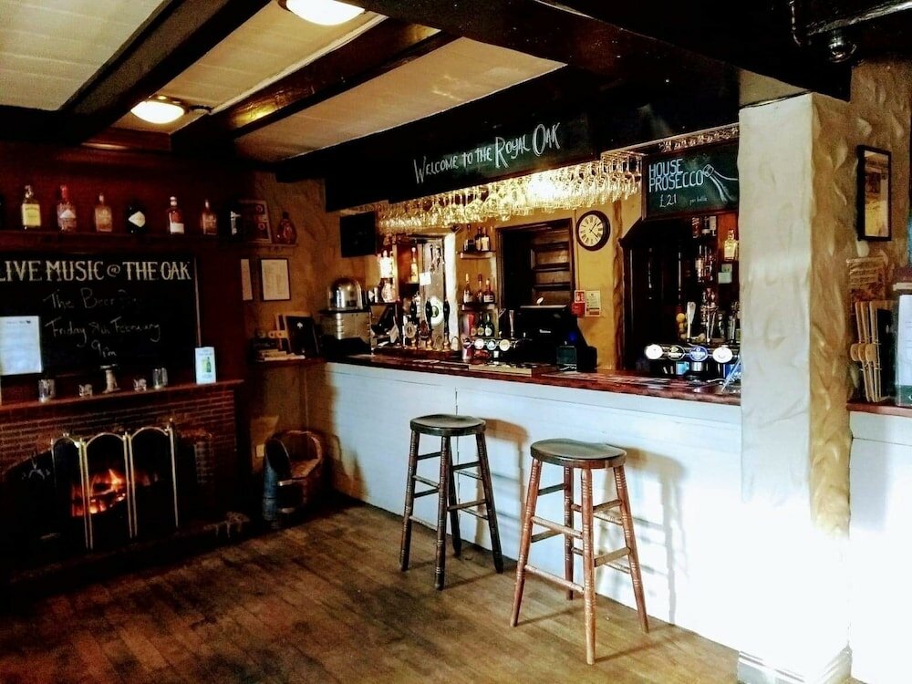 Фото Royal Oak Hotel