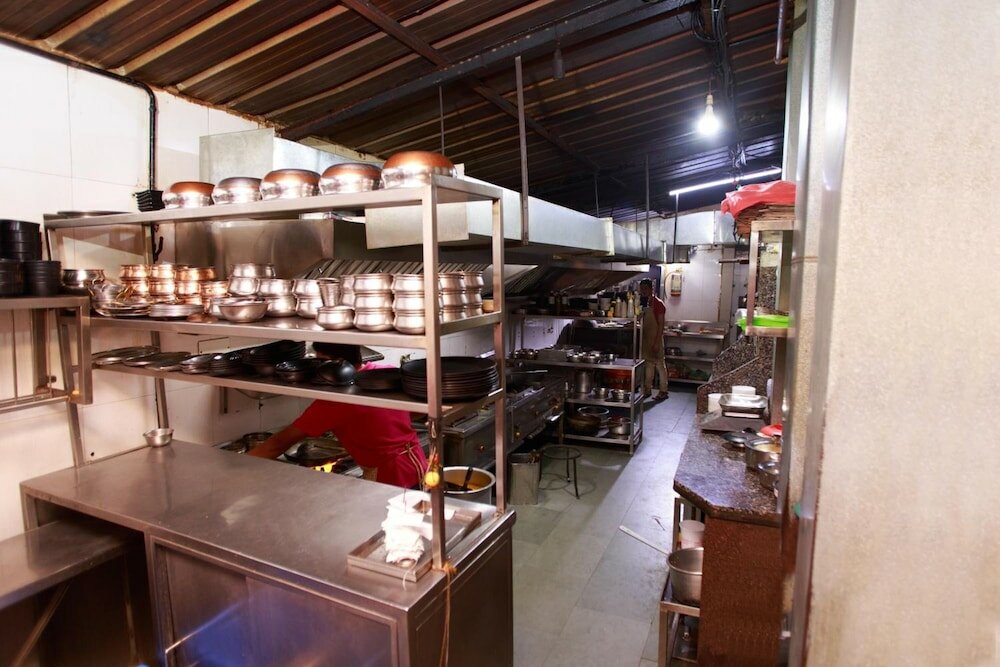 Фото Hotel Leela