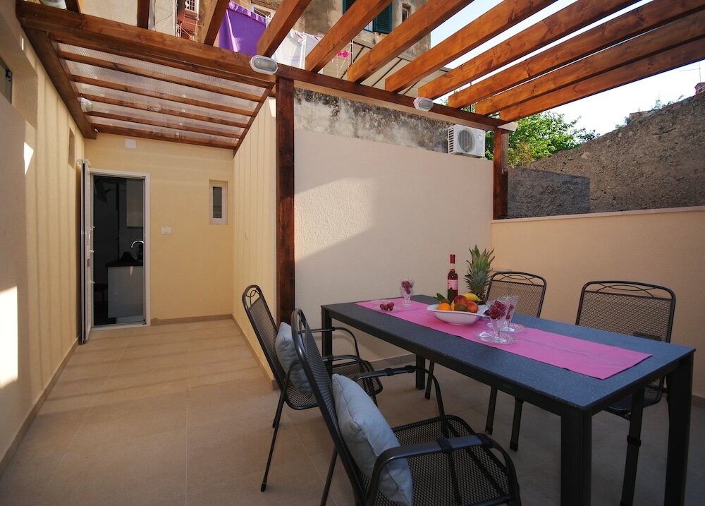 Фото Apartment Tonka