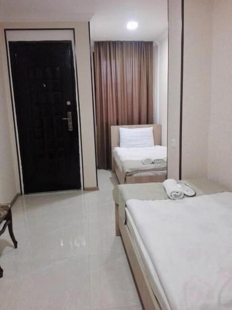 Фото Petre Palace