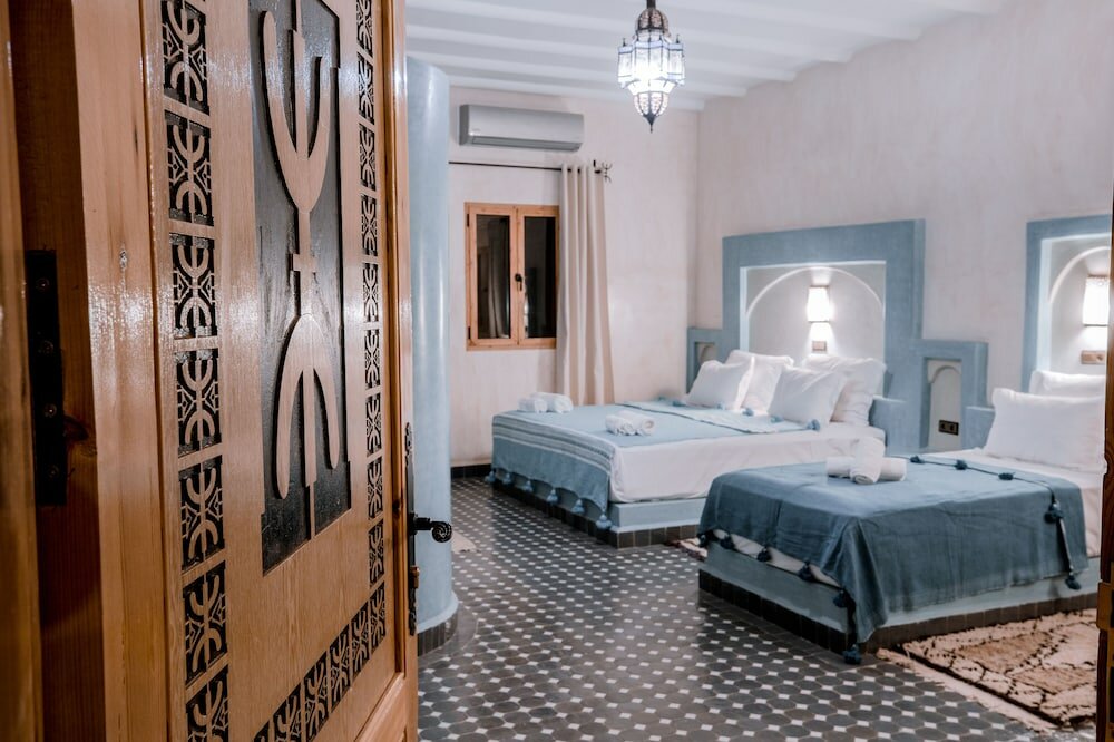 Фото Hassilabiad Appart Hotel
