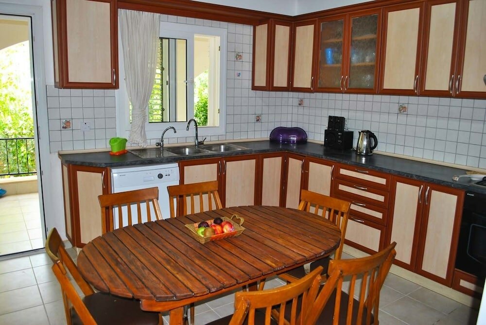 Фото Villa Butterfly by Amy Villas