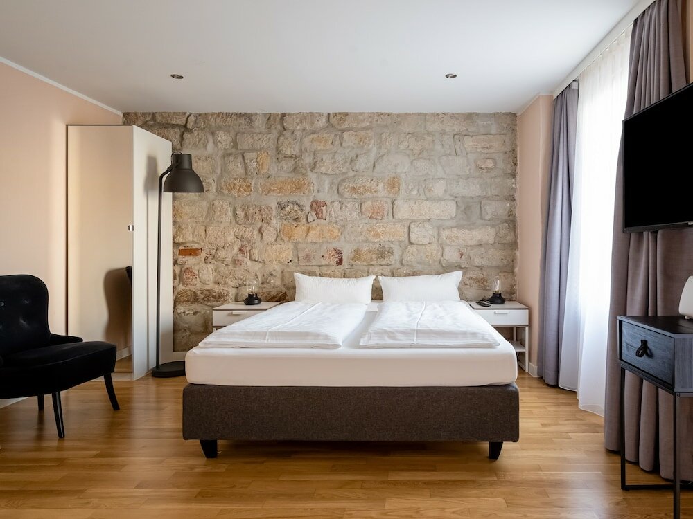 Фото Limehome Dresden Tannenstraße