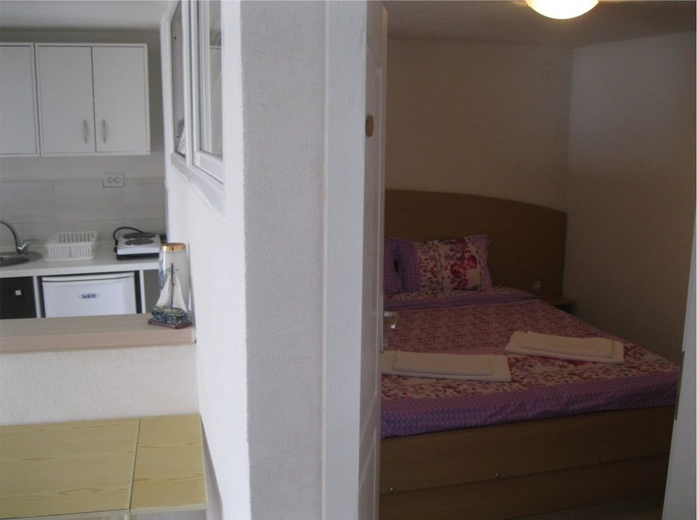 Фото Villa Eros Apartments