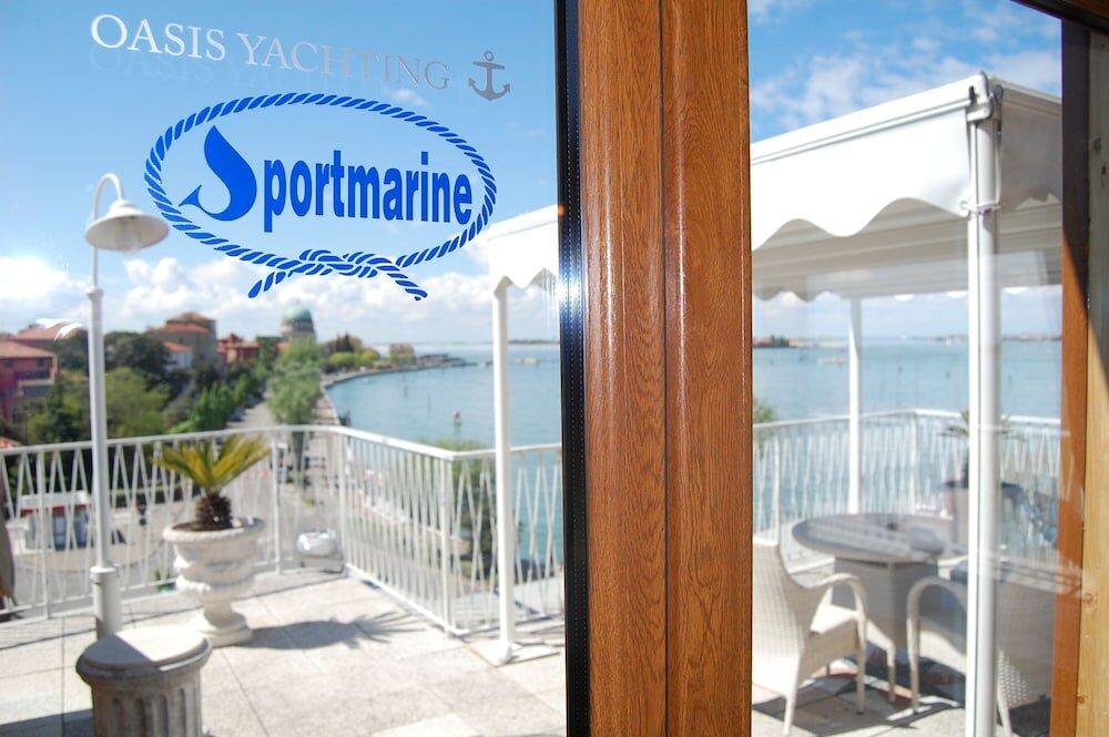 Фото Oasis Golden Lagoon Chalet